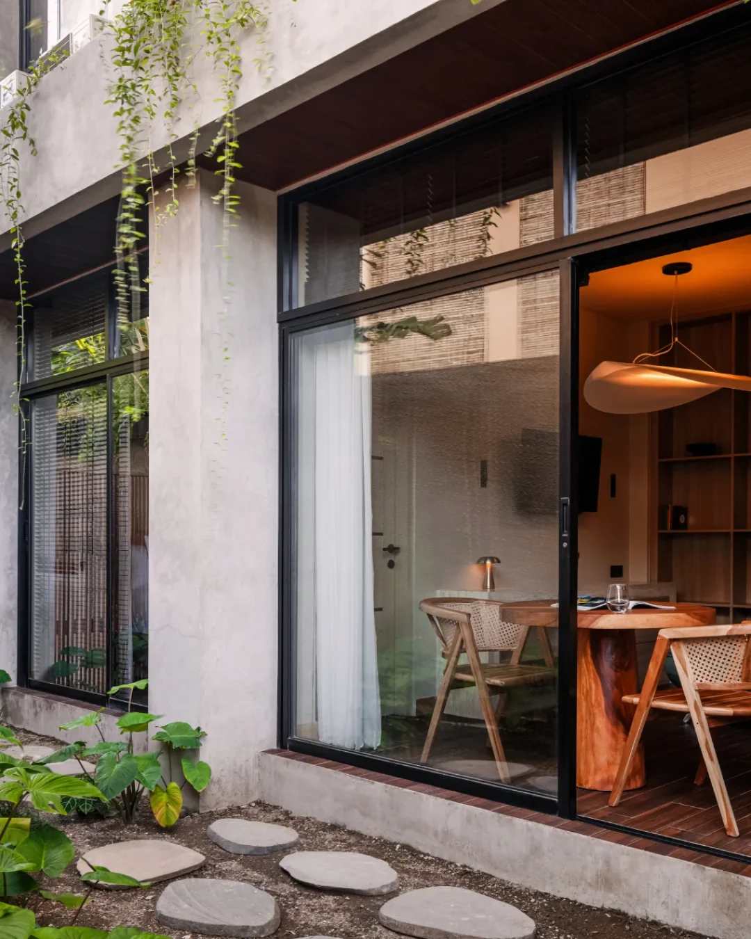 SIGNATURE SUITE PRIVATE GARDEN3